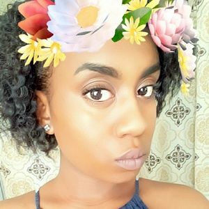 Meet your Posher, Jade