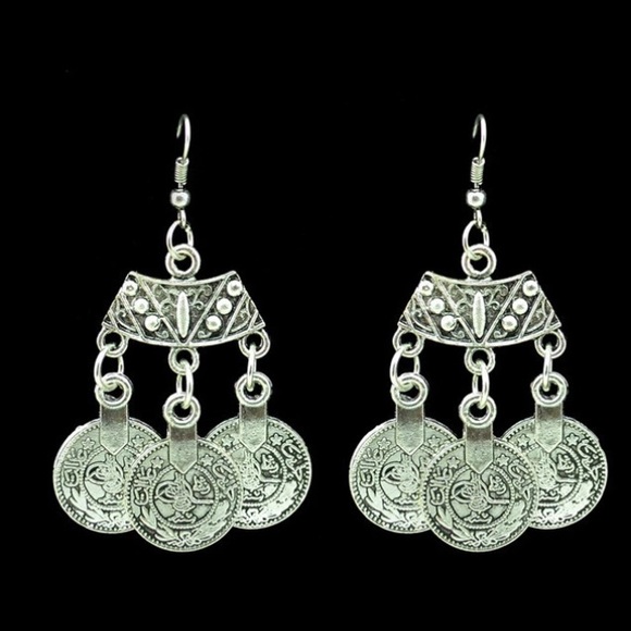 NWT Tibetan Silver Coin Earrings - Picture 2 of 3