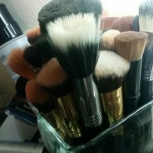 Meet your Posher, Gina