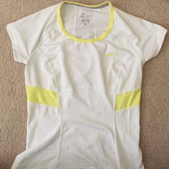 Nike dri fit top