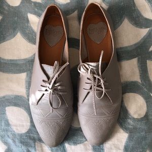 Latigo oxfords