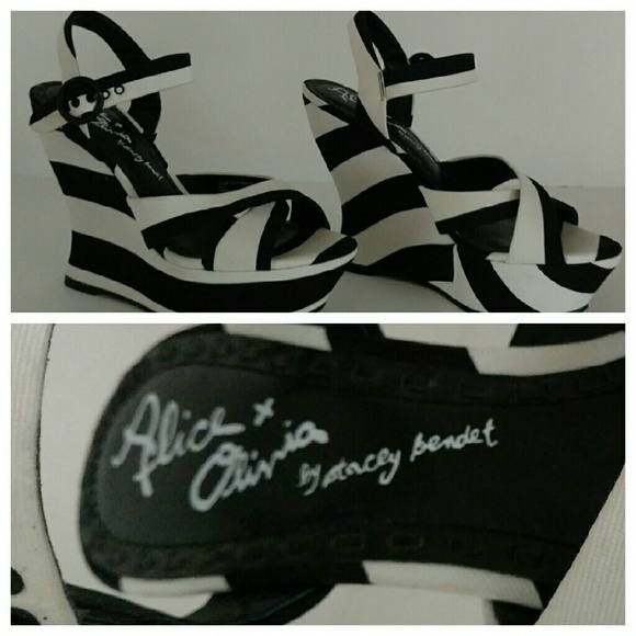 Alice & Olivia Wedge