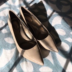 Bandolino b•flexible pumps