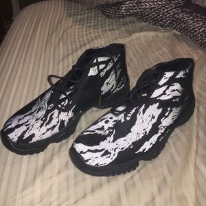 Air Jordan Future Black Tigers