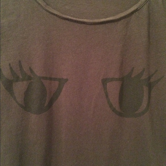 Graphite Eyes Tee - Picture 2 of 3