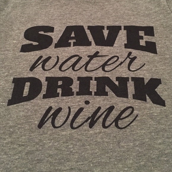 🎉SALE🎉Super Cute & Soft Size Large T-shirt