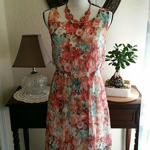 Hi-lo floral dress from Forever 21