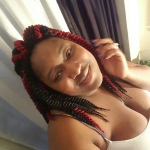 Meet your Posher, Tiphany