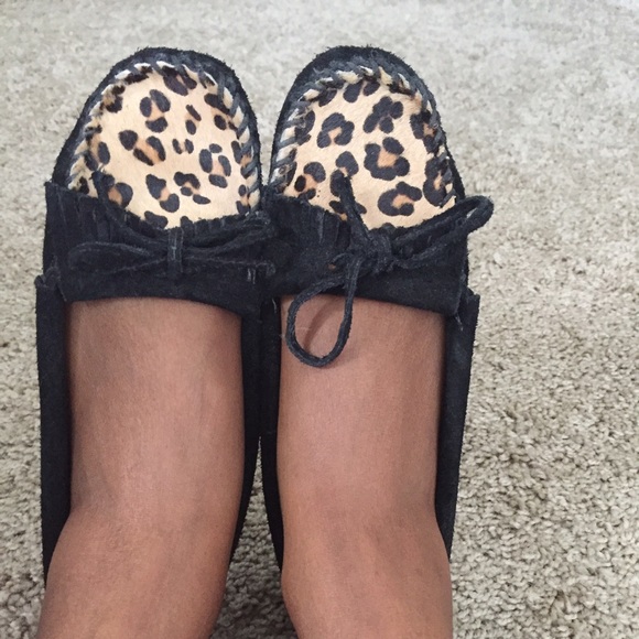 Leopards Black Minnetonka Moccasins