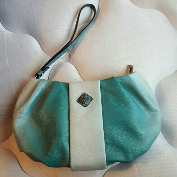 Ombre wristlet clutch