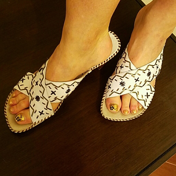 Truflex White semi-wedge sandals