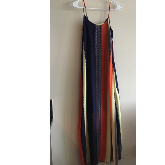 Never worn BooHoo maxi dress