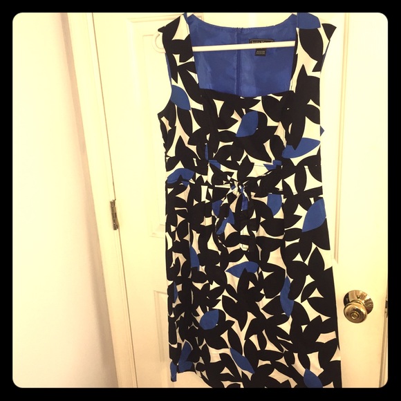 Ladies dress
