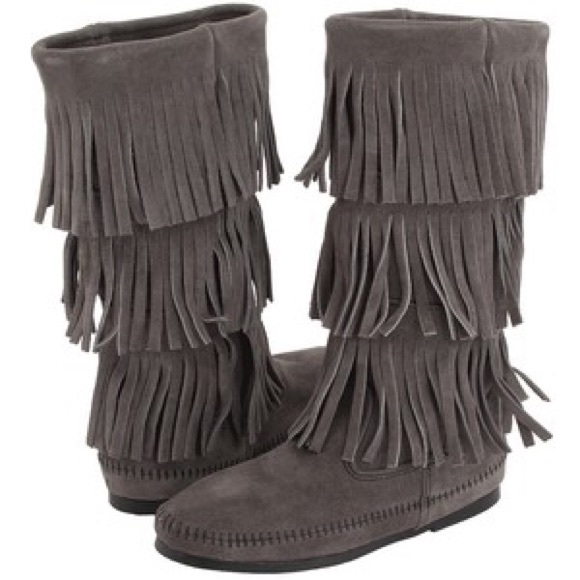 Minnetonka gray fringed boots