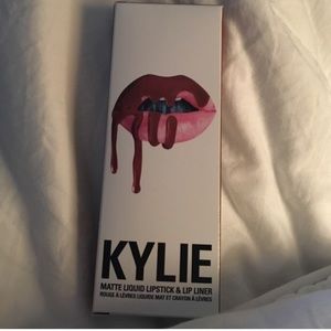 Kyle Lip Kit in Dolce K 😍