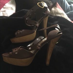Brown heart buckle heels