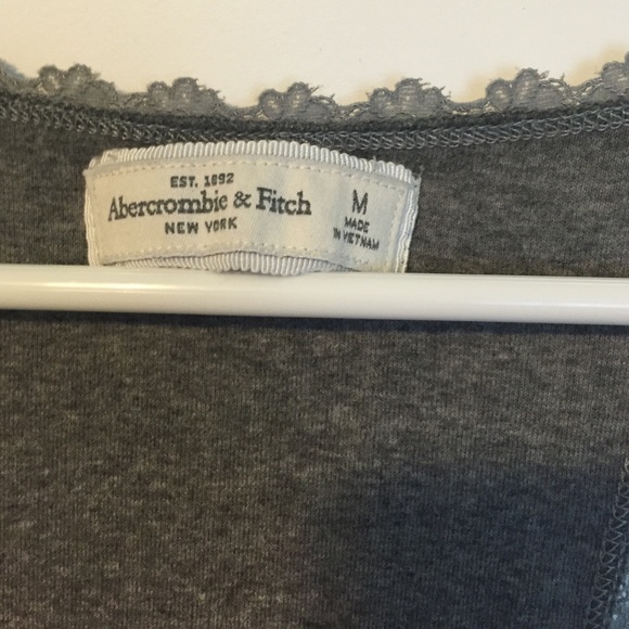 Laced Abercrombie Tank Top - Picture 2 of 3