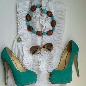 NEW!!!!Turquoise & brown beaded necklace