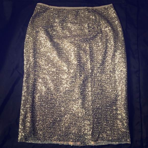 Chicos gold sequin skirt