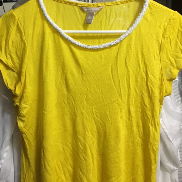 Banana republic t shirt
