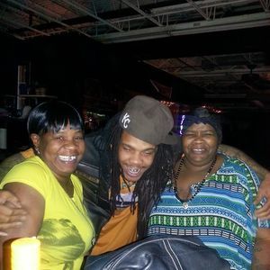 Meet your Posher, Agnes