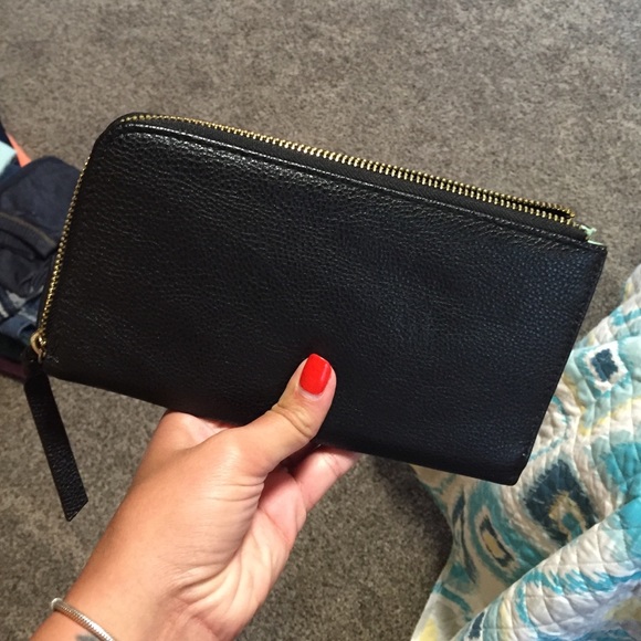 Forever 21 wallet