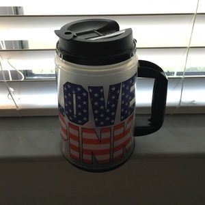 Vs PINK Light Up Chug Mug