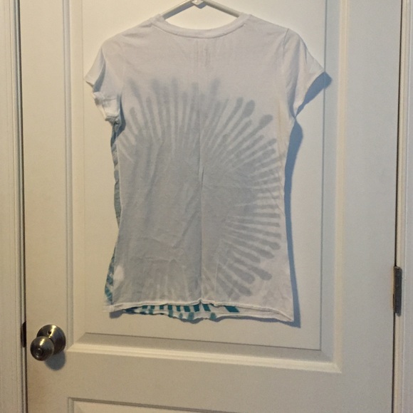 Comfy, never worn Armani Exchange tshirt. - Picture 4 of 4