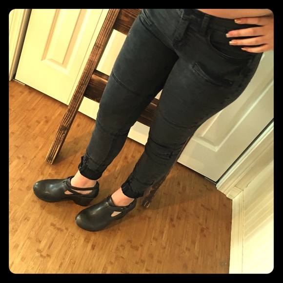 Dansko Gray Leather Clog Heel