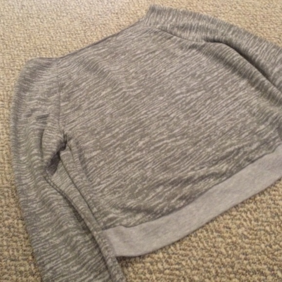 Top - Picture 2 of 2