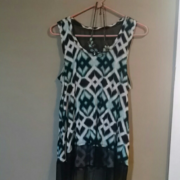 Sexy nite out blouse/ accessories - Picture 2 of 3