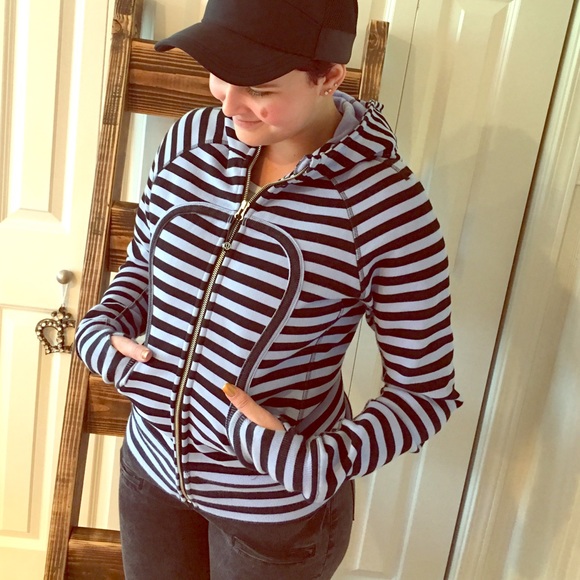 Lululemon Sweatshirt