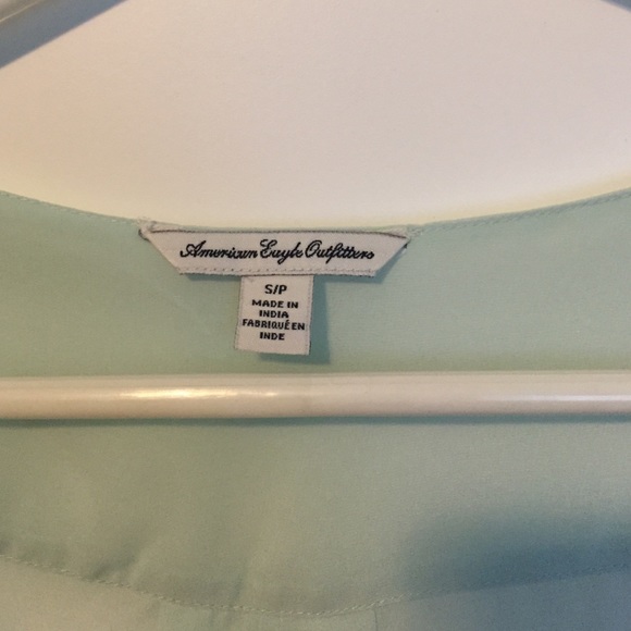 American Eagle. Sheer tank top. - Picture 2 of 3