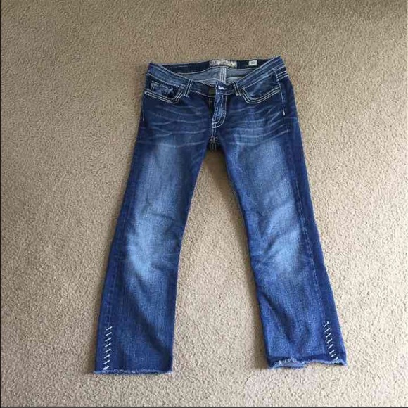 Sold on Ⓜ️ - Picture 3 of 4