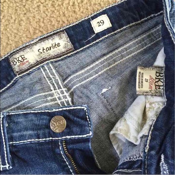 Sold on Ⓜ️ - Picture 4 of 4