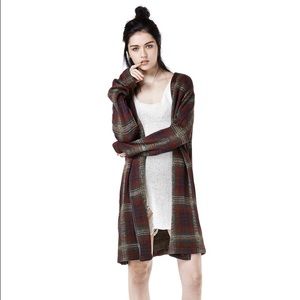 UNIF nevermind duster