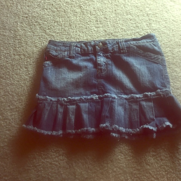 Super cute jean skirt