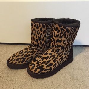 Cheetah Uggs!