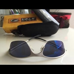 Oakley half wire XL sunglasses.
