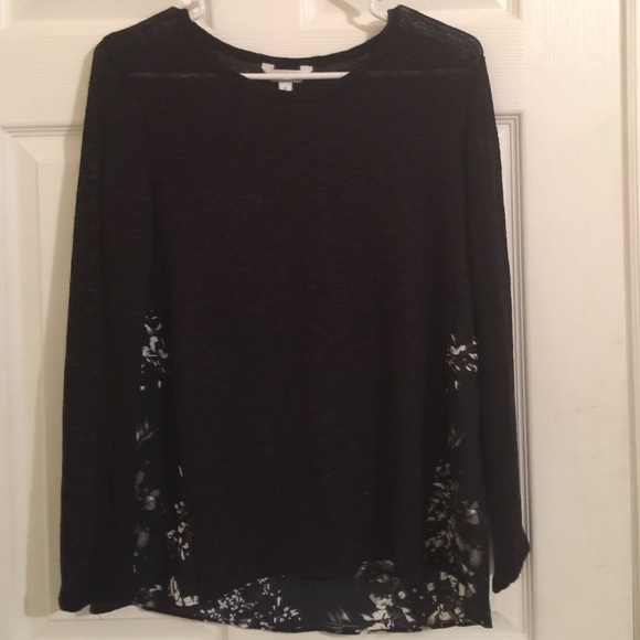 ▪️Black flower shirt from Charming Charlie's▫️