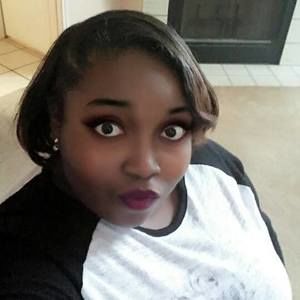 Meet your Posher, Stacie