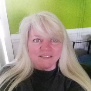 Meet your Posher, Sharon