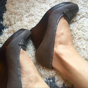 Loft Wedge Dress Shoes, size 7.5, olive/brown