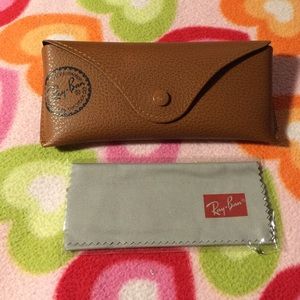 Ray-Ban Case