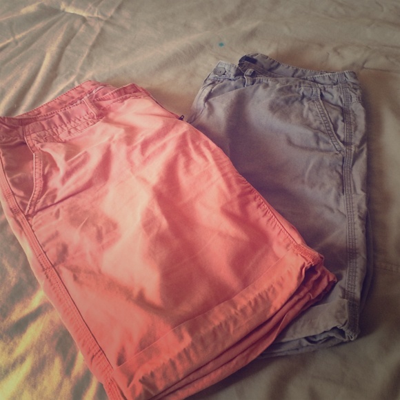 Bundle: 2 cargo Short. - Picture 1 of 4
