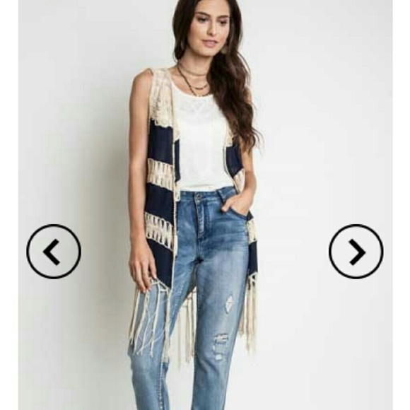 Fringe vest duster 🎉 Host pick🎉  💥sale💥 - Picture 2 of 4