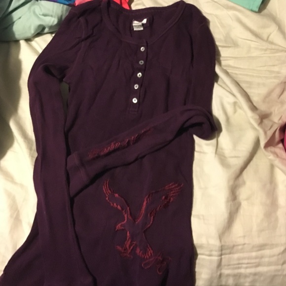 American eagle long sleeve thermal