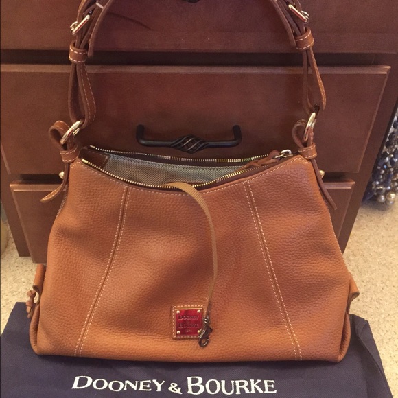 Dooney & Bourke pebble grain leather