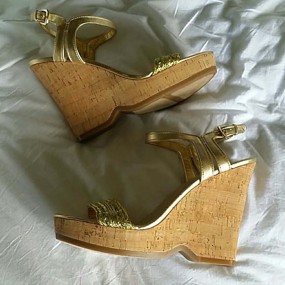 Nine West Gold Cork Platform Wedges - Picture 2 of 4