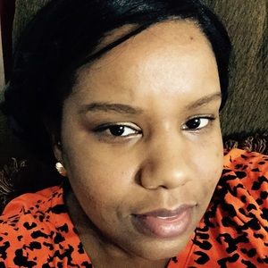 Meet your Posher, Symone